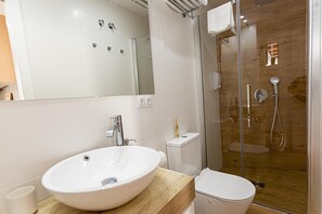 Hair dryer, towels - Apartamento 1 Dormitorio en el Centro de Rota (Rota)