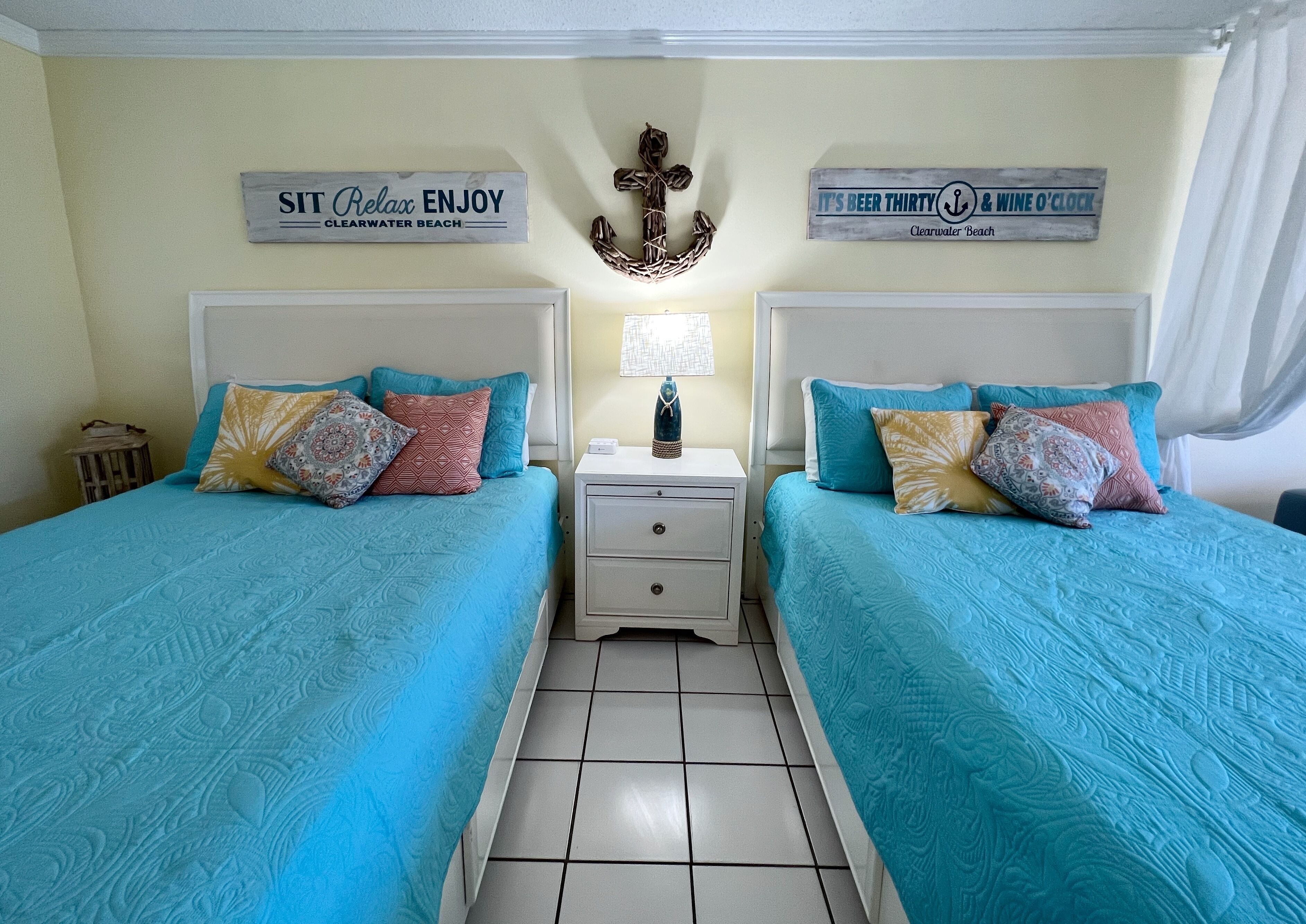 Clearwater Beach Studio- On The Water And Walkable To Fun!! - Clearwater, FL
