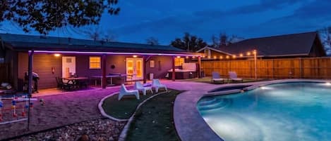 Outdoor pool, a heated pool