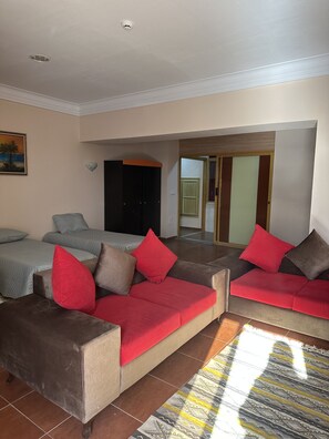Studio | Free WiFi - Hotel Galaxy  (Sfax Ouest)