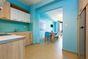 Suite, 2 Schlafzimmer, Meerblick | Zimmersafe, Verdunkelungsvorhänge, schallisolierte Zimmer