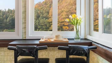 Basic Room, 1 Bedroom (102(Spa,Netflix)) | 1 bedroom, free WiFi