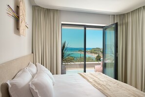 8 bedrooms, iron/ironing board, WiFi, bed sheets - Seaview villa Flora - Heated pool and Spa (Omis - Split Region)