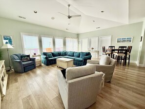 Smart TV, video games