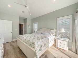 5 Schlafzimmer, Bügeleisen/Bügelbrett, kostenloses WLAN, Bettwäsche