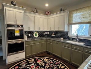 Private kitchen - Augusta National LPGA AND Master’s Week Rental 5 miles from Augusta National (Augusta)
