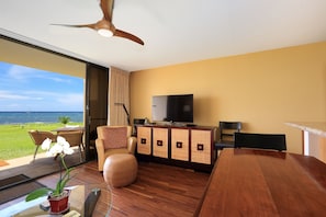 Condo, 1 Bedroom | Interior