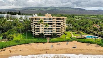 Condo, 2 quartos | Fachada