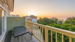 Exterior - Gangleung Laimbichipensyeon (Gangneung)