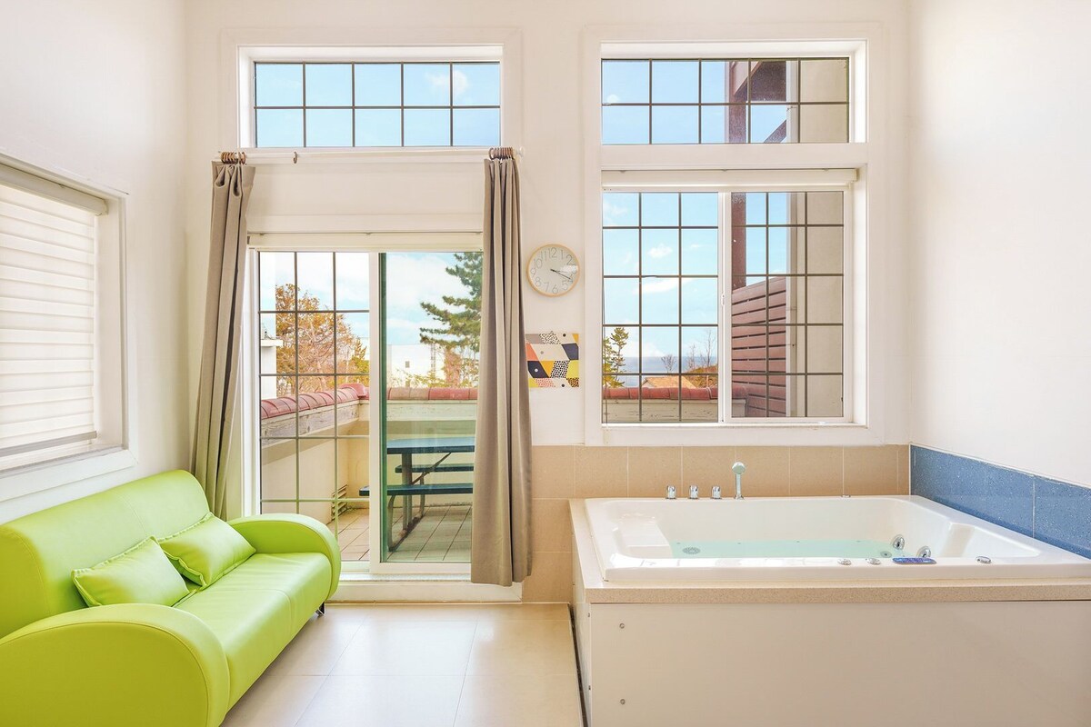Basic Room, 1 Bedroom (204ho(spa)) | 1 bedroom, WiFi (free)
