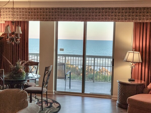 Condo, 4 Bedrooms | Interior