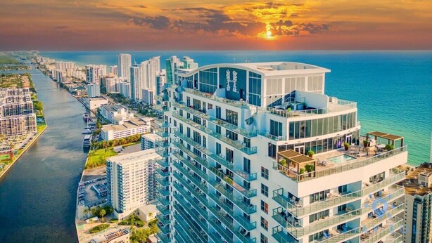 Exterior - Wrap Around Balcony|Insane Amenities|Amazing Pools (Hollywood)