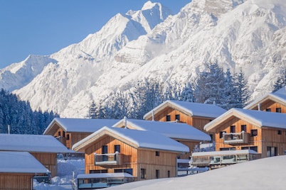Chalet with 4 bedrooms for up to 8 people