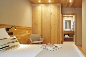 3 Schlafzimmer, Bügeleisen/Bügelbrett, Bettwäsche