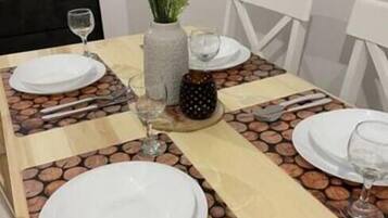 Apartamento | Opções para refeição no quarto