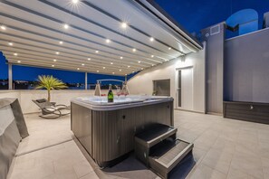 Superior Apartment, 2 Bedrooms, Hot Tub, Courtyard View | Terrace/patio - Luxury Majpruz Suites I (Zadar)