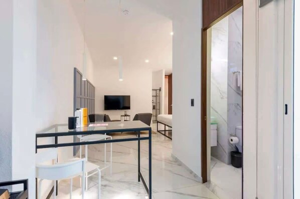 1 makuuhuone, silitysrauta/-lauta, vauvan matkasänky, Wi-Fi