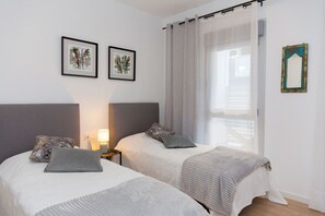 2 chambres, bureau, fer et planche Ă repasser, Wi-Fi gratuit