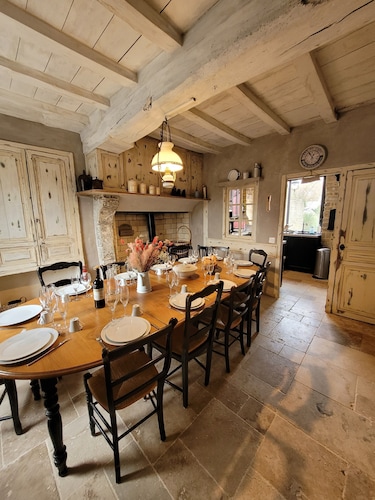 Demeure avec espace Jeu, Babyfoot, Idéal Pour les Familles