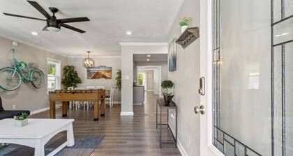 Coastal Retreat @ Coliseum| Pool, Bonus Rm, Gazebo