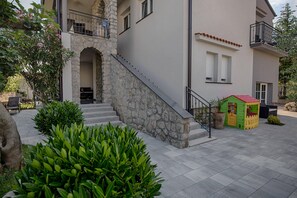 Jardines del alojamiento