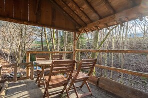 Outdoor dining - La Bergerie Des Amis (Ventron)