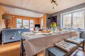 Dining - La Bergerie Des Amis (Ventron)