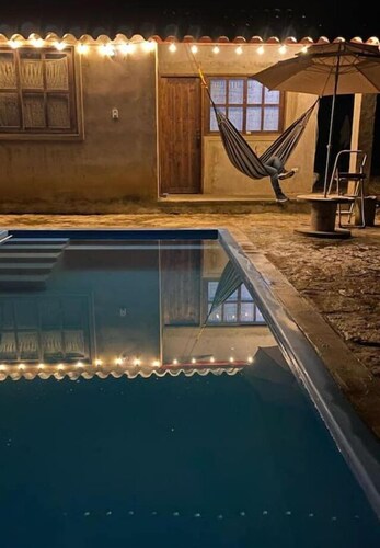 quiet cottage with pool