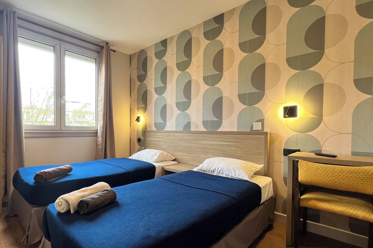 Twin Room, 2 Single Beds