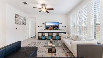 Televisión y oficina