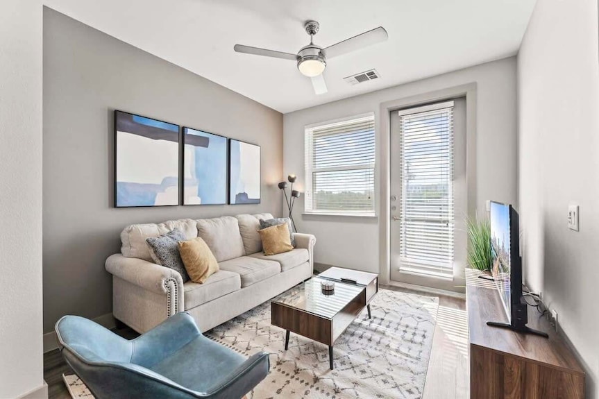 Trendy 1br King Suite Close To Dt W/ Fast Wifi - Montopolis - Austin