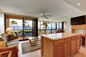 Condo, 1 Bedroom | Interior