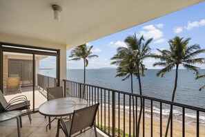 Condo, 1 Bedroom | Outdoor dining - Kihei Beach, #603^ 1 Bedroom Condo by RedAwning (Kihei)