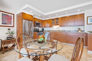 Apartamento, 1 habitación | Cocina privada | Cafetera o tetera, frigorífico, horno y tostadora