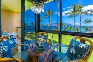 Condo, 1 Bedroom | Dining