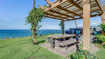 Condo, 1 Bedroom | Outdoor dining