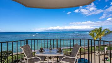 Condo, 1 Bedroom | Property grounds