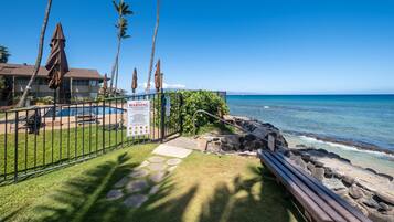 Condo, 1 Bedroom | Property grounds