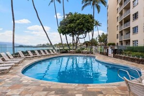 Appart'hôtel, 2 chambres | Piscine | Piscine extérieure, piscine chauffée