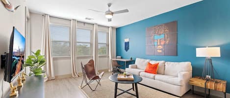 Televisión y oficina