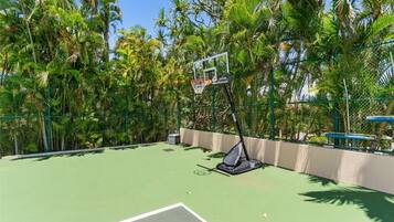 Condo, 2 Bedrooms | Sports court