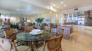 Condo, 2 chambres | Restauration