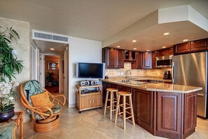 Condo, 1 Bedroom | Private kitchen