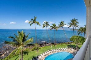 Condo, 3 Bedrooms | Property grounds