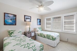 Room - Royal Mauian, #518^ 3 Bedroom Condo by RedAwning (Kihei)