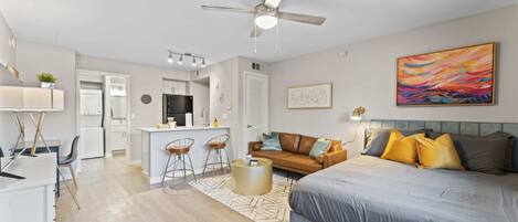 1 quarto, escrivaninha, ferros/tábuas de passar roupa, Wi-Fi