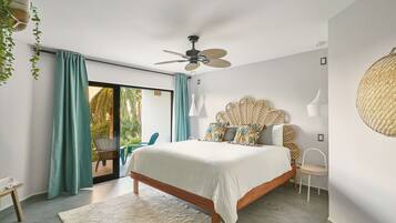 King Room Garden with ocean view | Décoration personnalisée, ameublement personnalisé, Wi-Fi gratuit