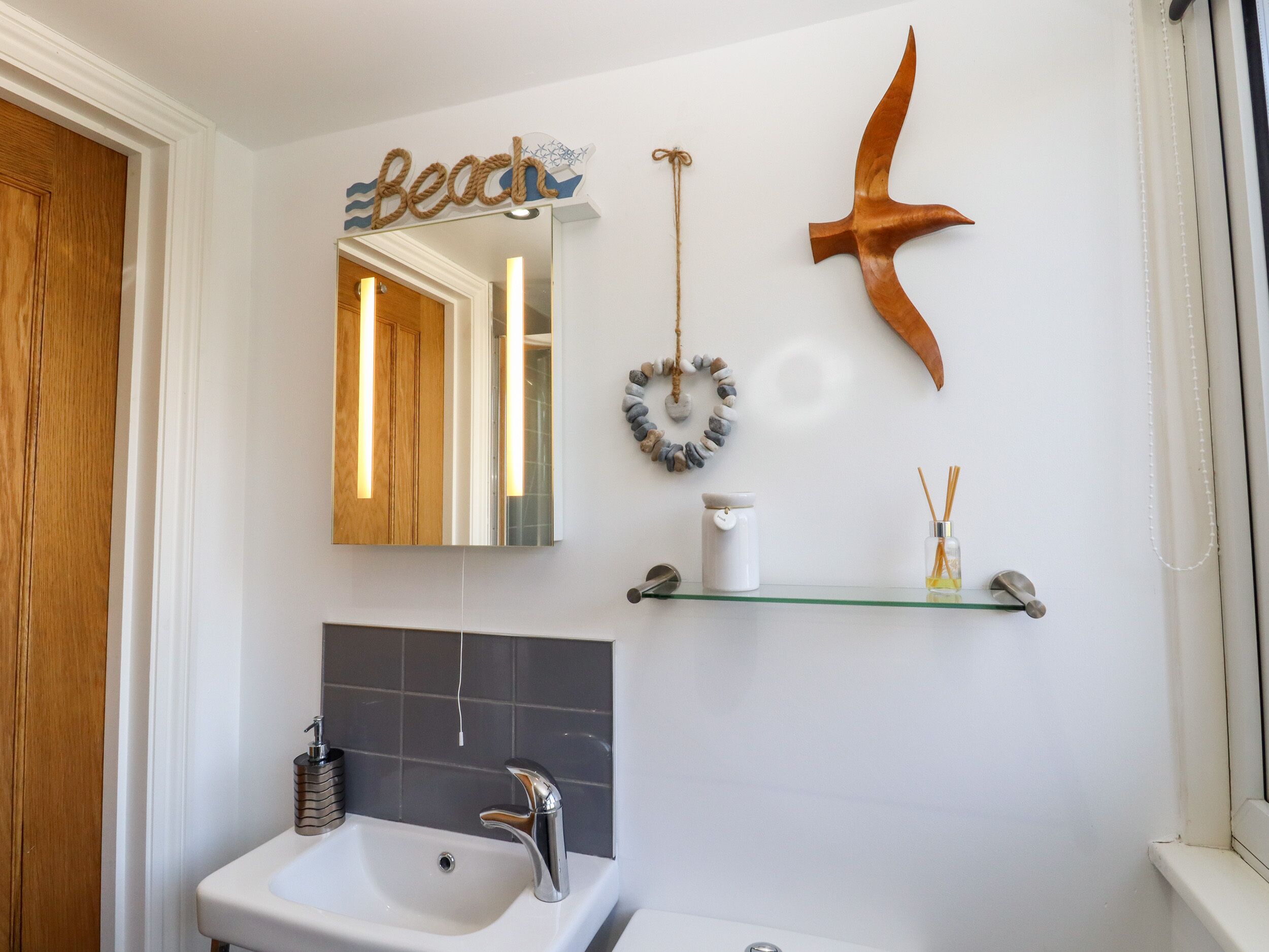Cottage | Bathroom | Shower