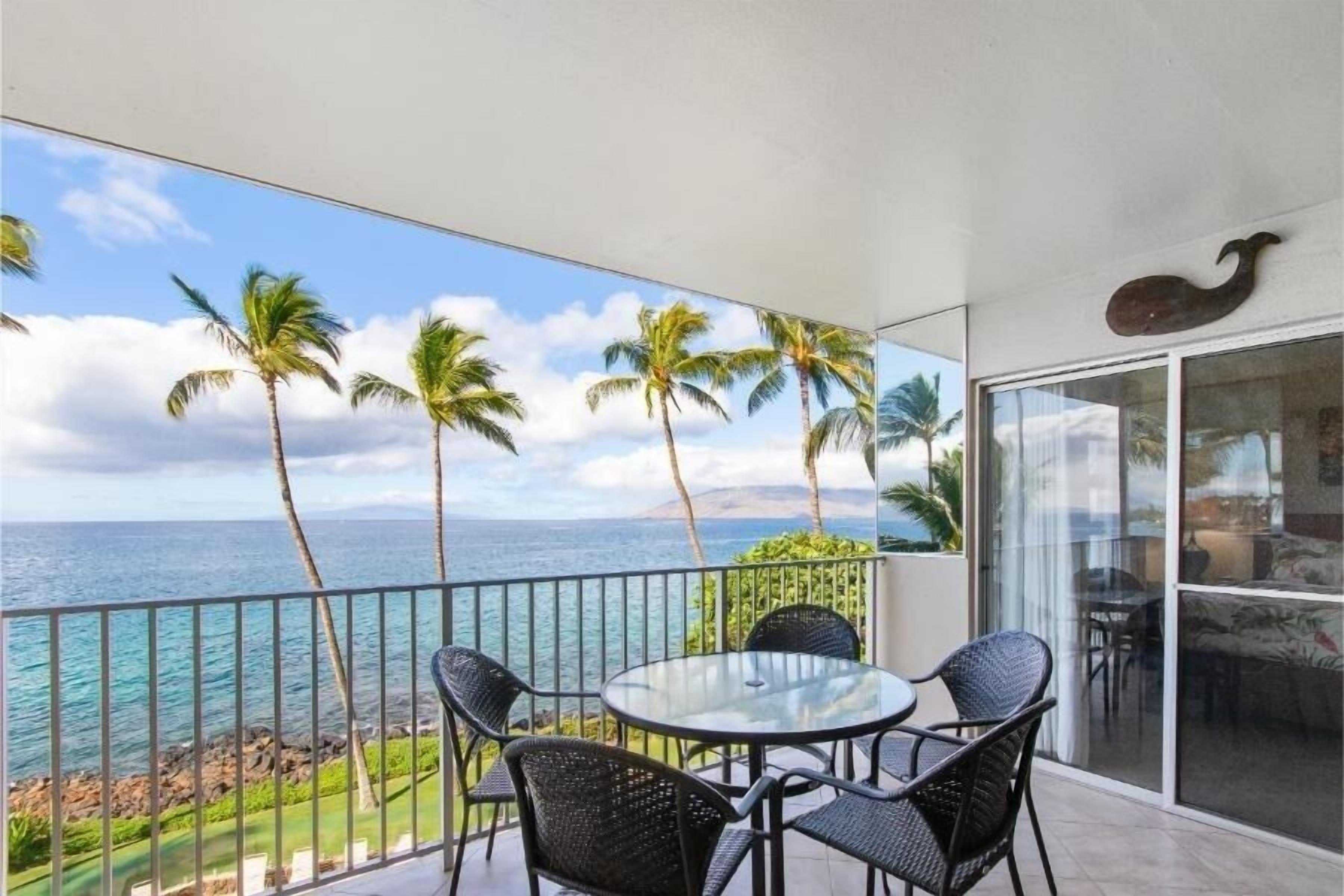 Condo, 2 Bedrooms | Outdoor dining