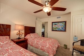 Condo, 2 Bedrooms